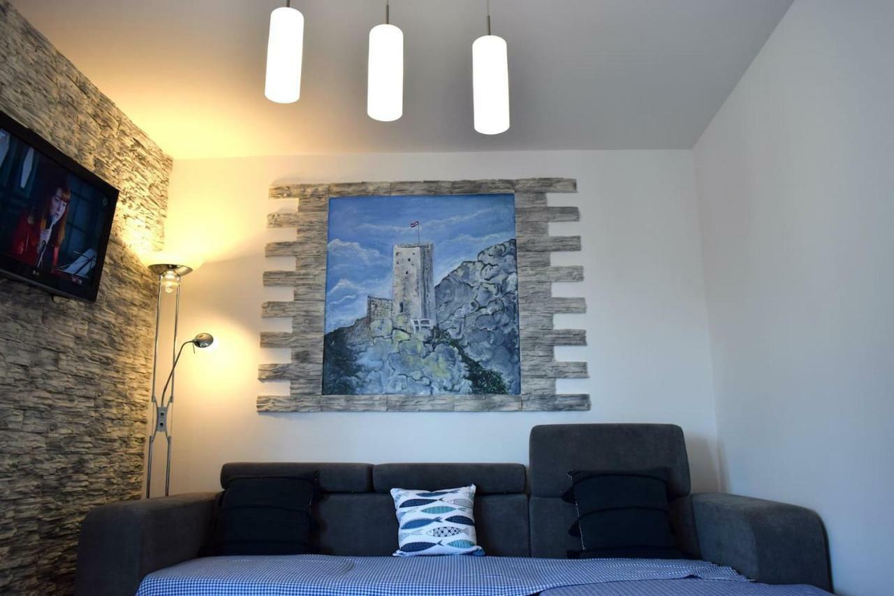 Newly Renovated Apartment "Marin" In The Center! Omiš Εξωτερικό φωτογραφία