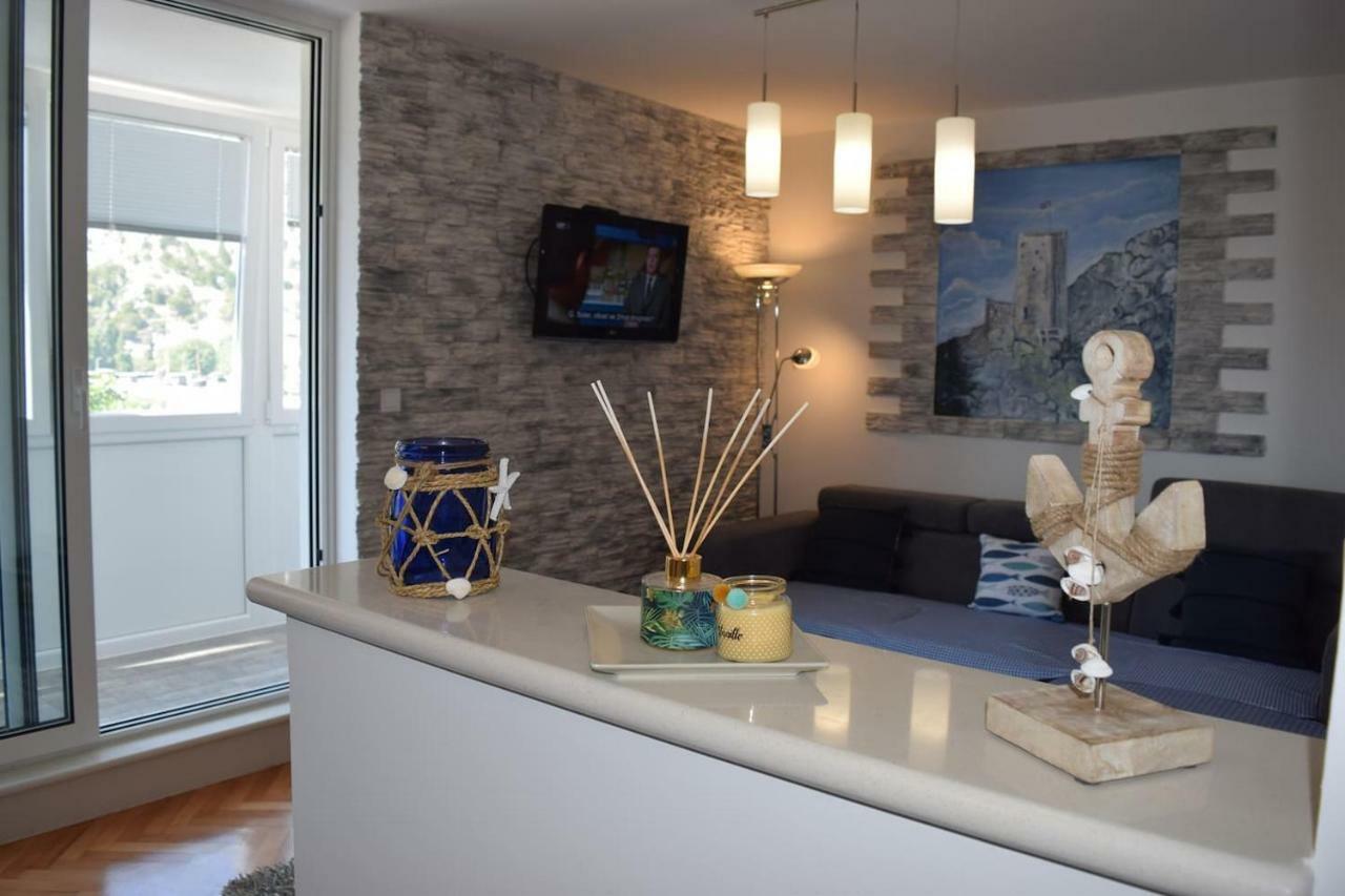 Newly Renovated Apartment "Marin" In The Center! Omiš Εξωτερικό φωτογραφία