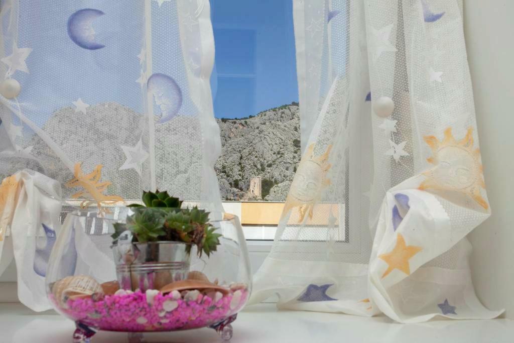 Newly Renovated Apartment "Marin" In The Center! Omiš Εξωτερικό φωτογραφία