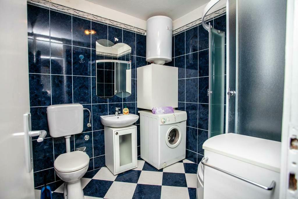 Newly Renovated Apartment "Marin" In The Center! Omiš Εξωτερικό φωτογραφία