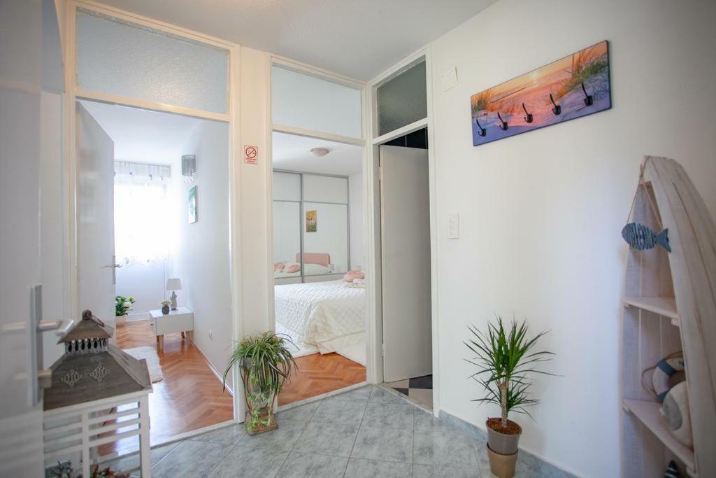 Newly Renovated Apartment "Marin" In The Center! Omiš Εξωτερικό φωτογραφία